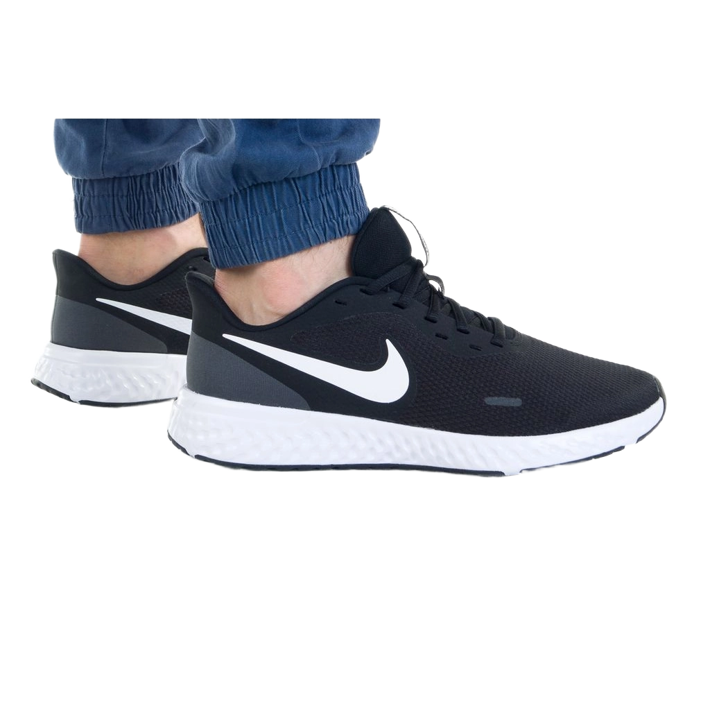 Nike Men's Revolution 5 Extra Wide Shoes - Black / White / Anthracite - Shopsportive