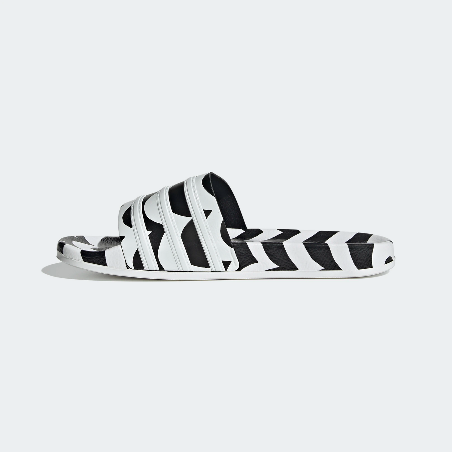 Adidas Women's Marimekko Adilette Slides - Core Black / Cloud White / Team Real Magenta Sportive