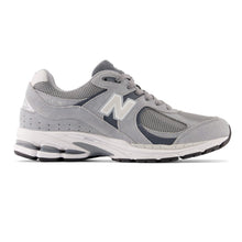 Load image into Gallery viewer, New Balance Men&#39;s 2002R Shoes - Steel / Lead / Orca Sportive
