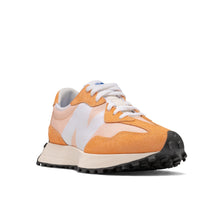 Load image into Gallery viewer, New Balance Women&#39;s 327 Shoes - Orange / Salmon Sportive
