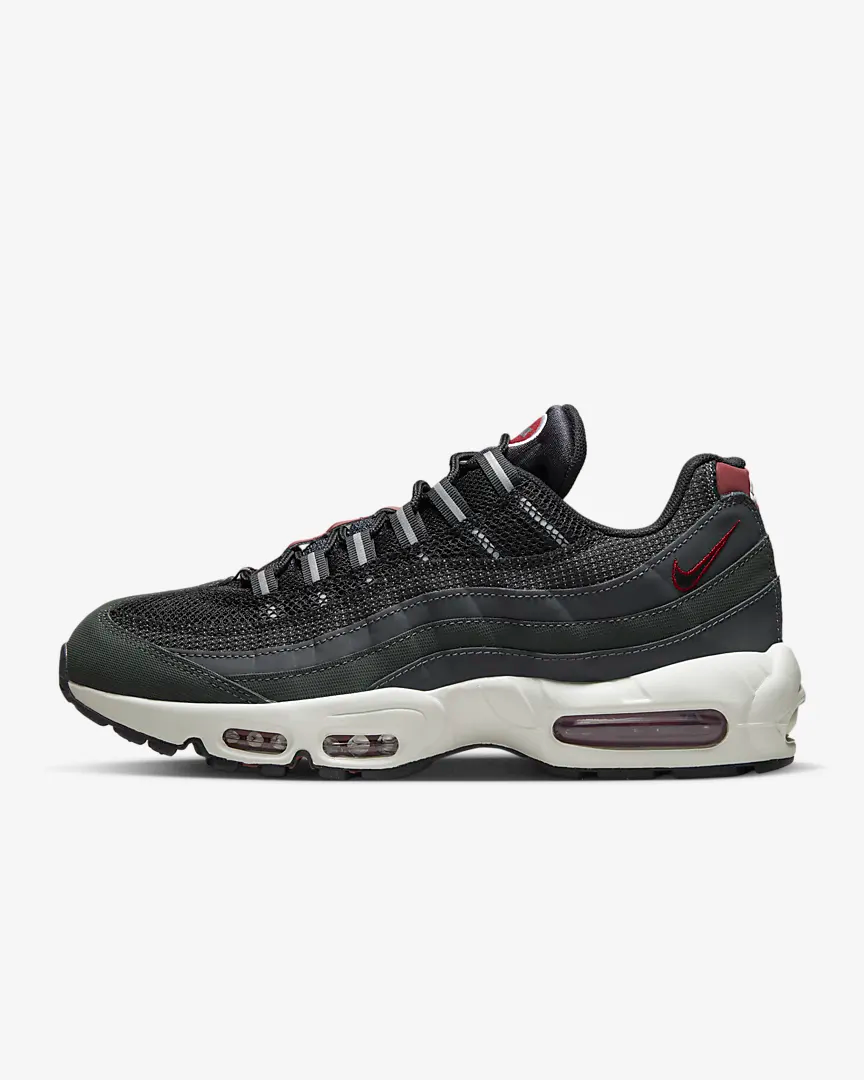 Nike Men s Air Max 95 Shoes Anthracite Team Red Summit White B Sportive