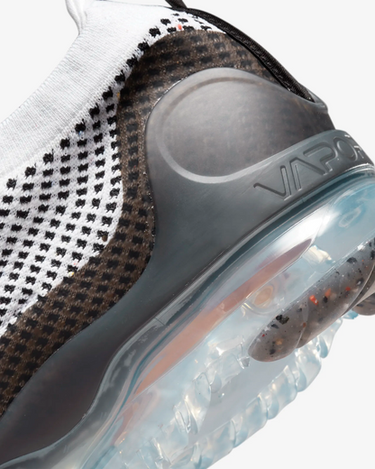 Nike Men's Air VaporMax 2021 Flyknit Shoes - White / Black / Anthracite / Kumquat - Shopsportive