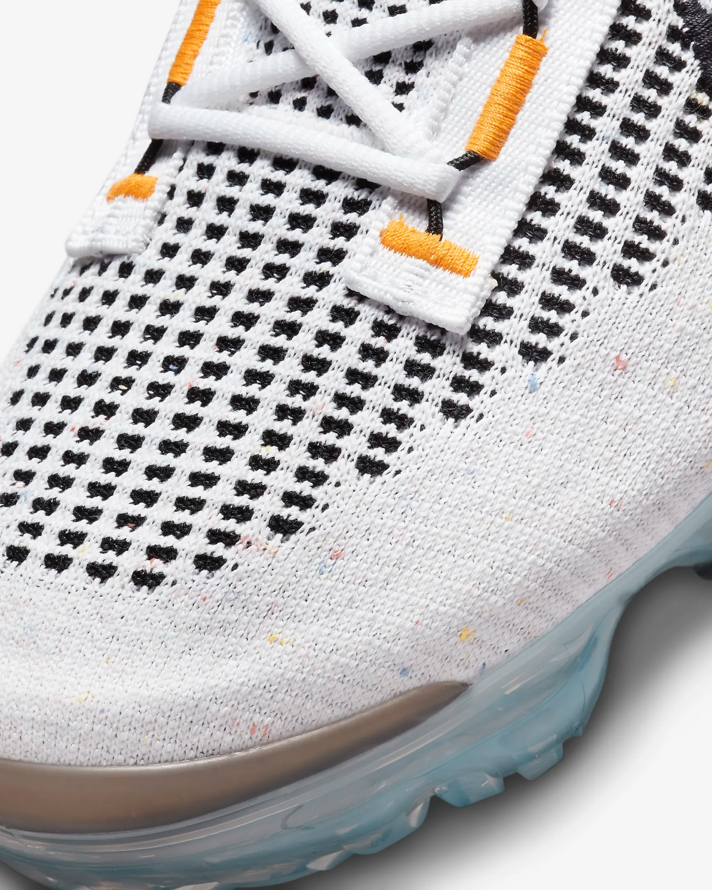 Nike Men's Air VaporMax 2021 Flyknit Shoes - White / Black / Anthracite / Kumquat Sportive