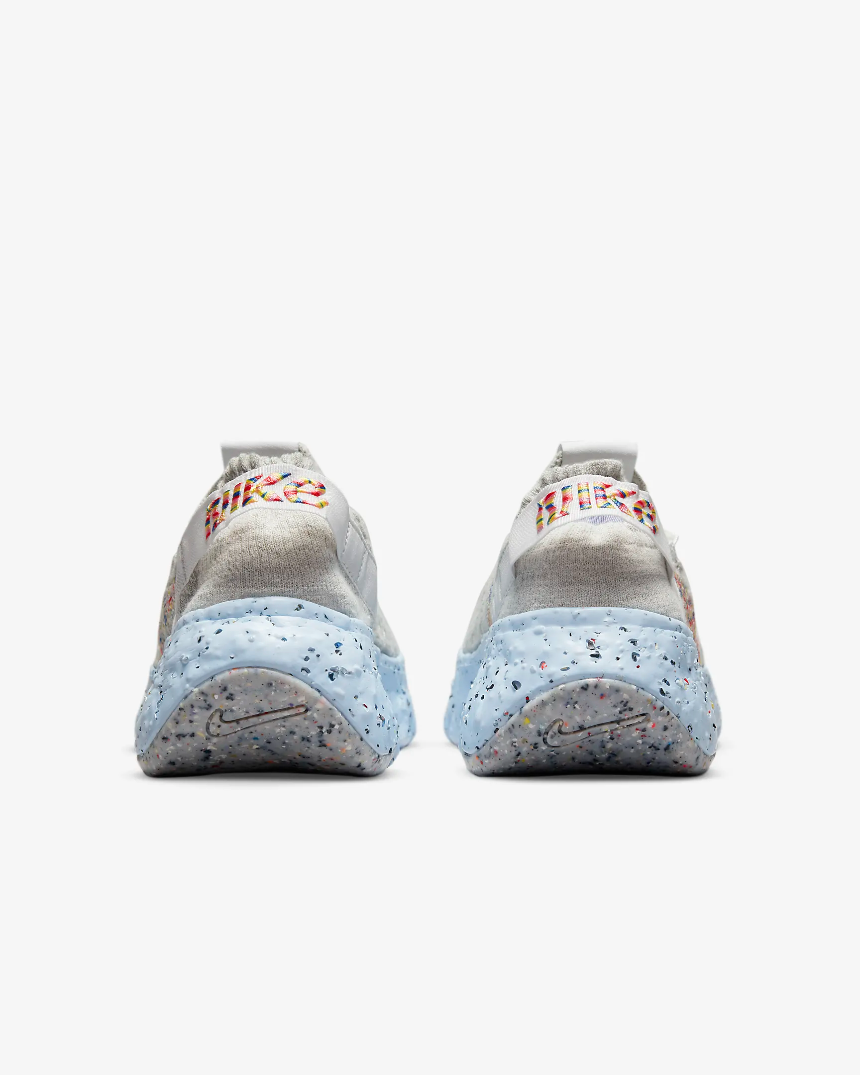 Nike Men's Space Hippie 04 Shoes - Summit White / Photon Dust / Concord / Multi-Color Sportive