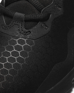 Nike Women's Legend Essential 2 Shoes - Black / Off-Noir Sportive